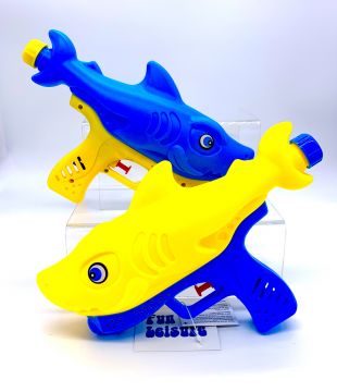 25cm 2 Assorted Shark/Crocodile Watergun On Hangcard